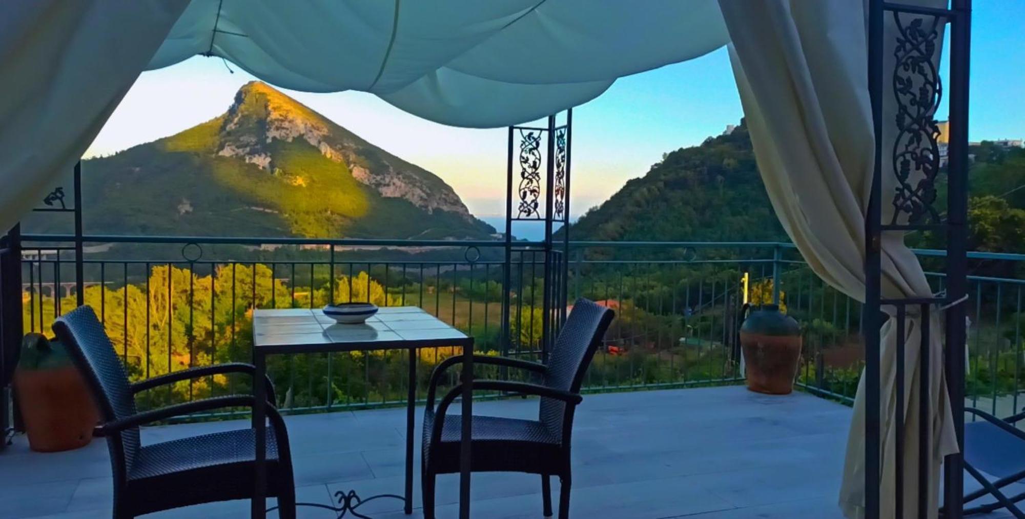 La Roccia Incantata Amalfi Coast Vietri エクステリア 写真